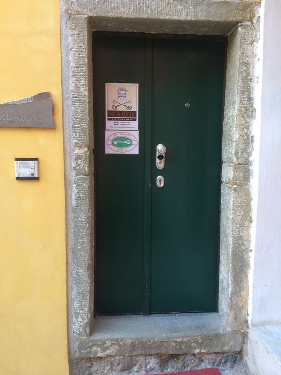 Jolly Roger Affittacamere La Spezia Exterior foto